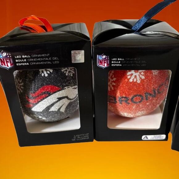 NEW 4-Pack Denver Broncos LED Christmas Ornaments - Picture 2 of 2